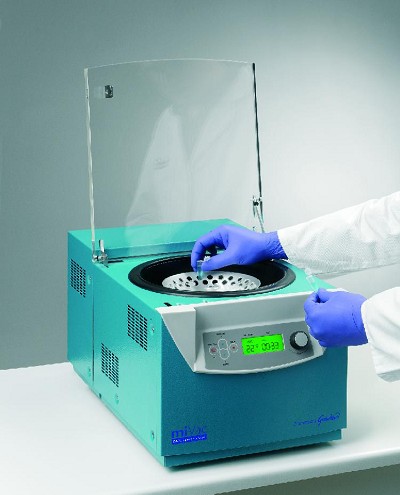miVac sample concentrator