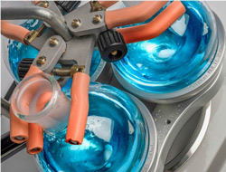 Asynt:Novel 3-Way Clamping Device for Round-Bottomed Flasks & Condensers