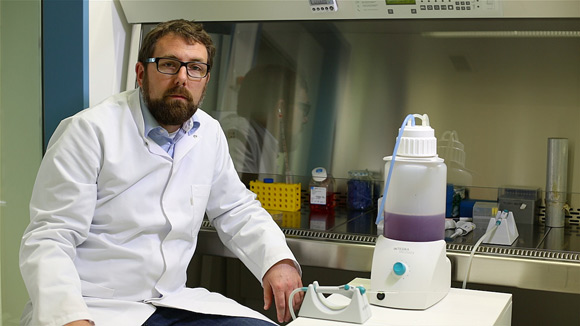 INTEGRA has published a new video testimonial* in which researchers at the Institute for Clinical Chemistry at the Technical University of Munich (TUM) describe the benefits of using the VACUSAFE Laboratory Aspiration System to provide simple, reliable and safe aspiration of cell culture supernatents. 