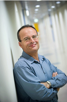 Professor Spiccia added “We are using DrySyn products inside our nanoimaging team. As part of this research we synthesise nanoparticles based on lanthanides – for which we must reach high temperatures (> 300 °C). 