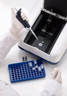 Like the Genova Plus, the Genova Nano has pre-programmed methods for the measurement of ssDNA, dsDNA, RNA and oligonucleotide concentrations, as well as Bradford, Lowry, Biuret, BCA and Direct UV methods for protein analysis. 