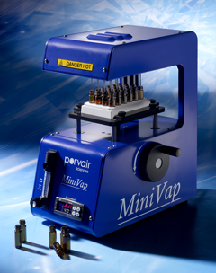 The MiniVap™ Blowdown Sample Concentrator from Porvair Sciences is purpose designed for research and development departments that need to dry smaller numbers of individual microplates or HPLC vials. 