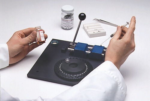 Exeter Analytical: New Methodology for CHN Determination of Liquid Samples